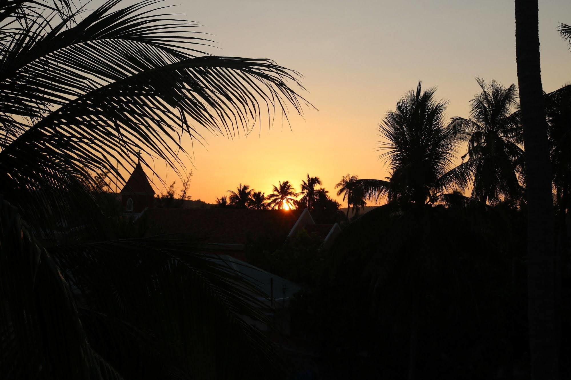 Sunrise Village Hotel Mui Ne Exterior foto